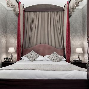Camera superior con letto king size